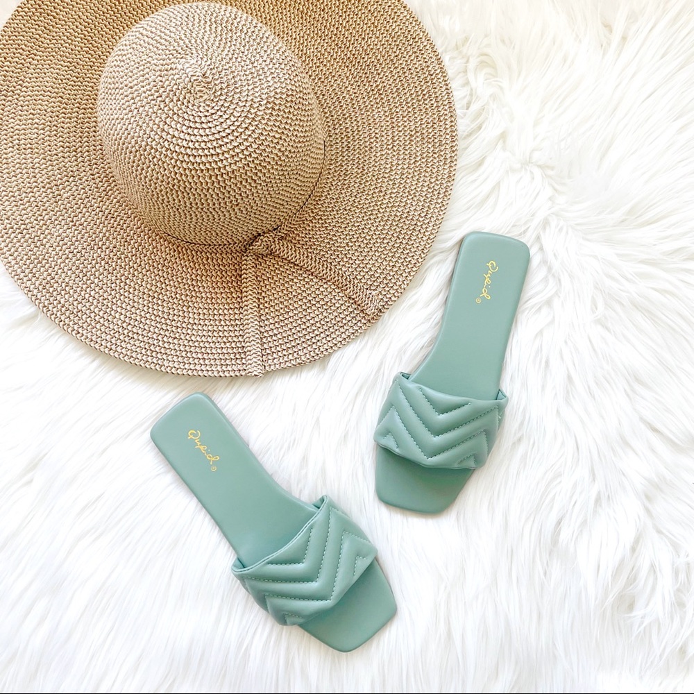 Sage green slip on sandals slides square toe - Picture 8 of 8